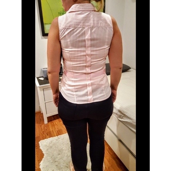 💕ZARA💕 Sleeveless Blouse with Satin Bow - Picture 3 of 7